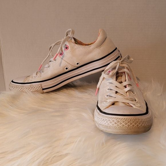Converse White Sneakers with Pink Accents, Size 9 - Picture 1 of 5